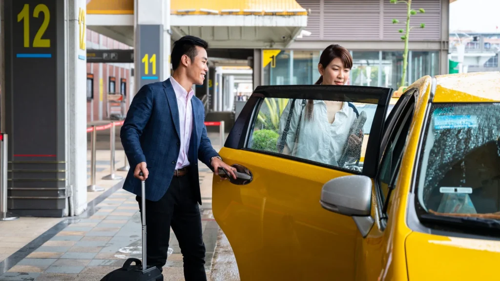 Is it better to book a taxi in advance